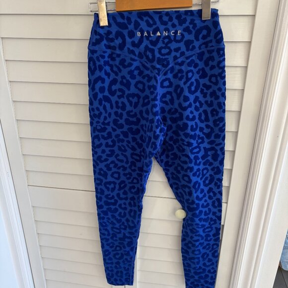 Balance Athletica - Velvet leopard print leggings - Picture 4 of 4